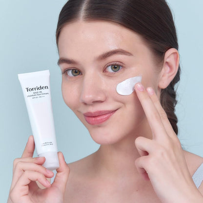 Dive in Moisture Hyaluronic Sun Cream SPF 50+ PA++++ - Mini 20Ml, 2.02 Fl. Oz. - Hydrating Sun Protection with Low Molecular Hyaluronic Acid for Sensitive Skin